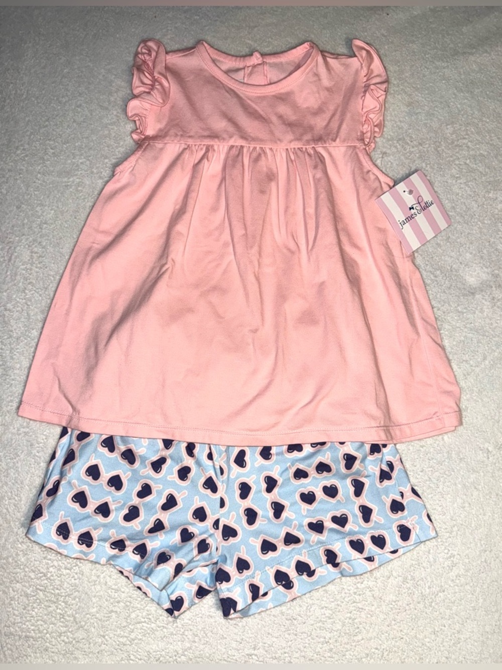 James and Lottie Pink Ruffle Sleeve Top with Heart Print Shorts, NWT